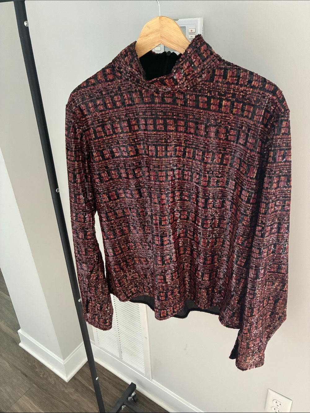 Zara Women's Long-Sleeve Mock Neck Sequins Top